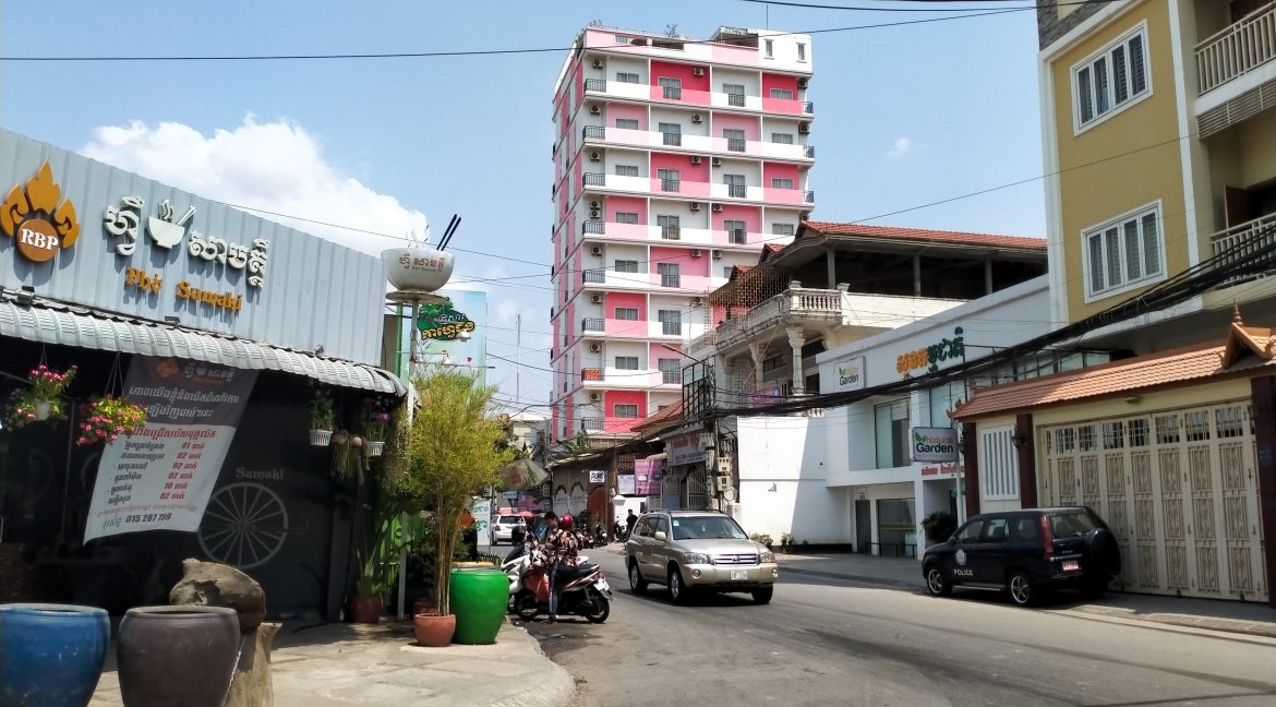 50 Units Whole Building for Rent in Toul Tom Pong (2)