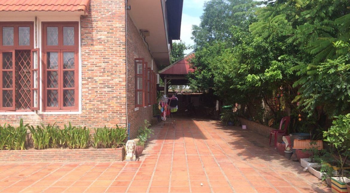 Nice Villa for Rent in Phnom Penh Thmey, Near AEON Mall 2 and Makro (4)