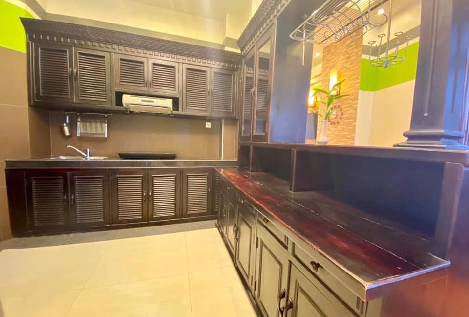 Two Bedrooms Great Design Apartment for Rent in Daun Penh near Royal Palace (9)