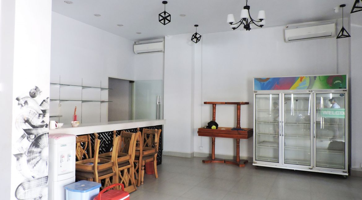 Whole Building for Rent in Toul Tom Pong, Near Russian Market (3)