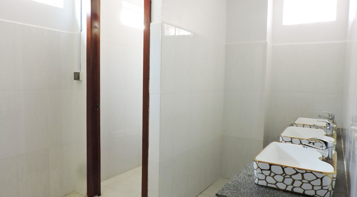 Whole Building for Rent in Toul Tom Pong, Near Russian Market (8)