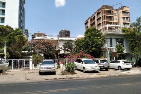 Commercial Villa for Rent in Daun Penh Near Phnom Penh Tower (1)