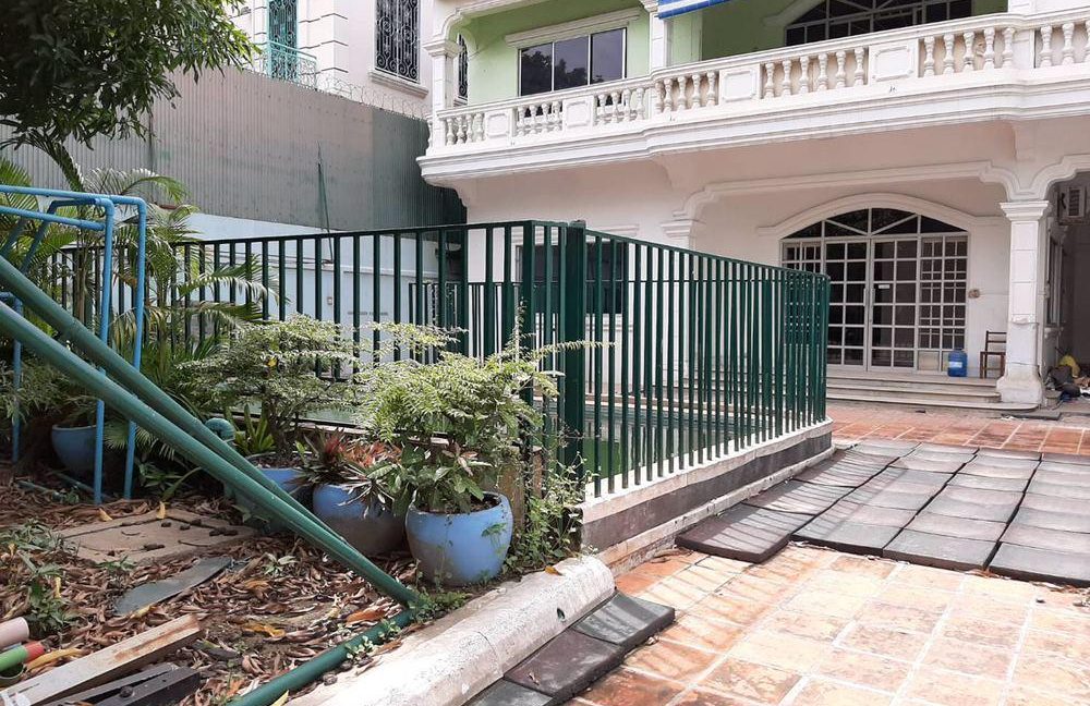 Good Location Villa in BKK1 for Rent is available now (2)