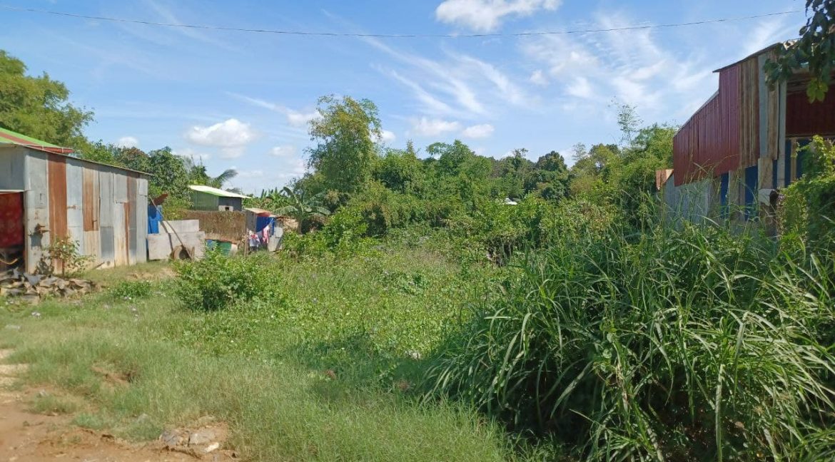 Urgent Land for Sale in Dangkao along Main Road 20A (3)