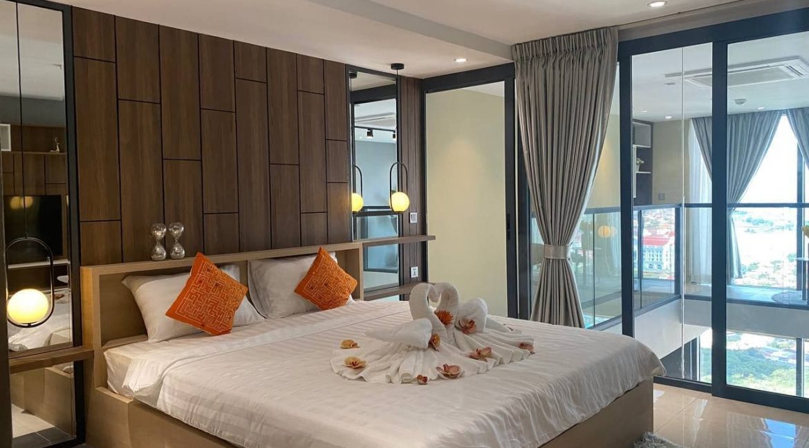 Modern Lifestyle 1 Bedroom Duplex Condominium for Sale in front of AEON Mall 1, Tonle Bassac (1)