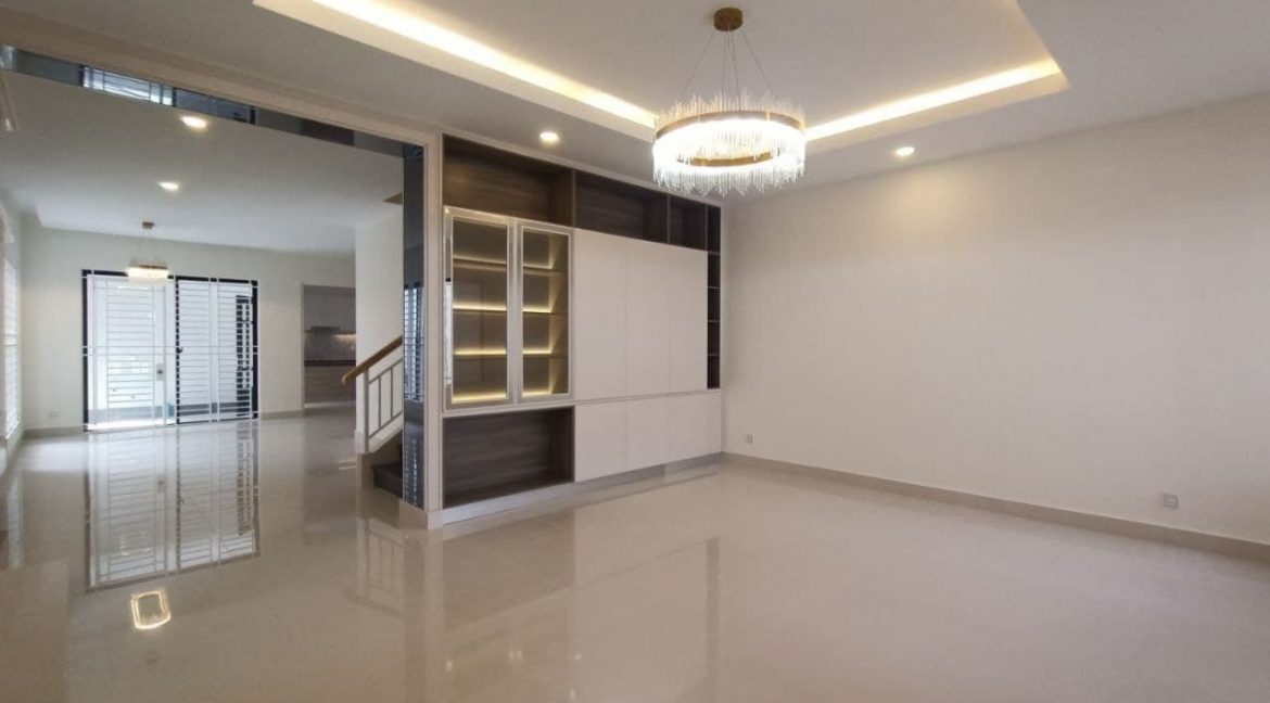 Beautifully Twin A Villa For Sale In Borey Peng Huoth St 50M (4)