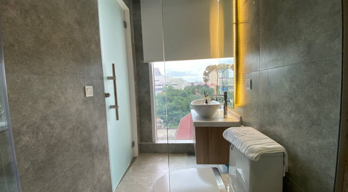 Best Place One Bedroom Condominium for sale in front of AEON Mall 1 – Tonle Bassac (9)