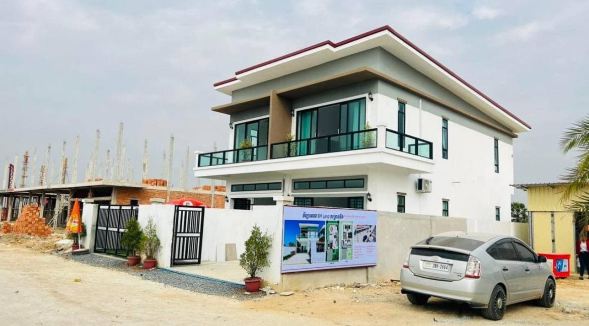 Classic Twin Villa For Sale In Khan Prek Pnov, (1)