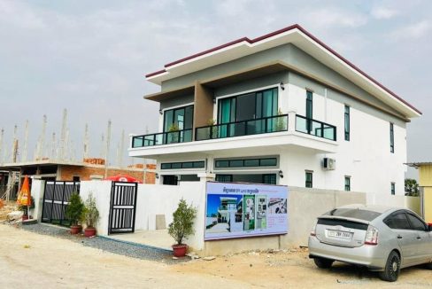 Classic Twin Villa For Sale In Khan Prek Pnov, (1)