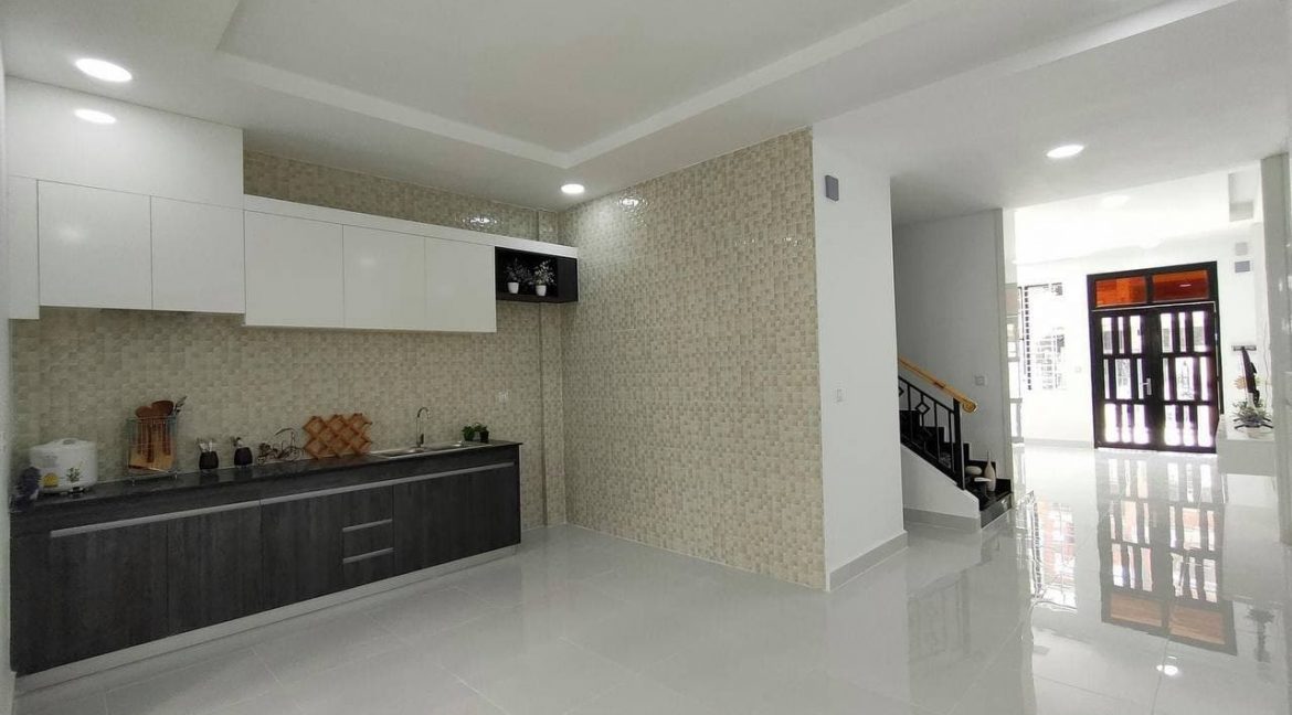 Good Location Modern Link House For Sale in Chbar Ampov (4)