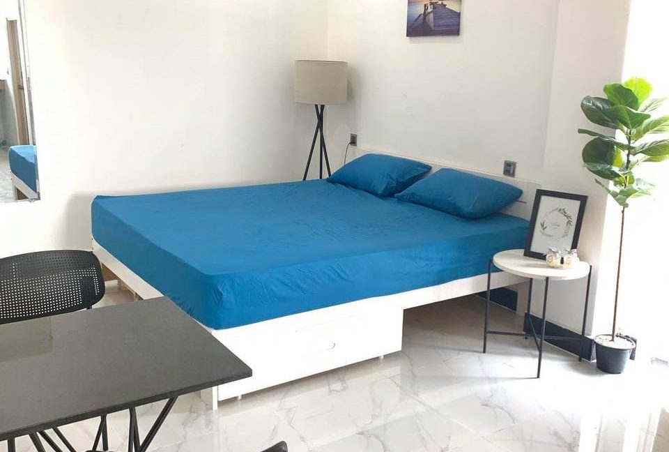 Good Location Service Studio Apartment for rent in Tuol Kork (3)