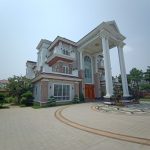 King A Corner Villa For Sale In Borey Peng Huoth Boeng Snor (1)