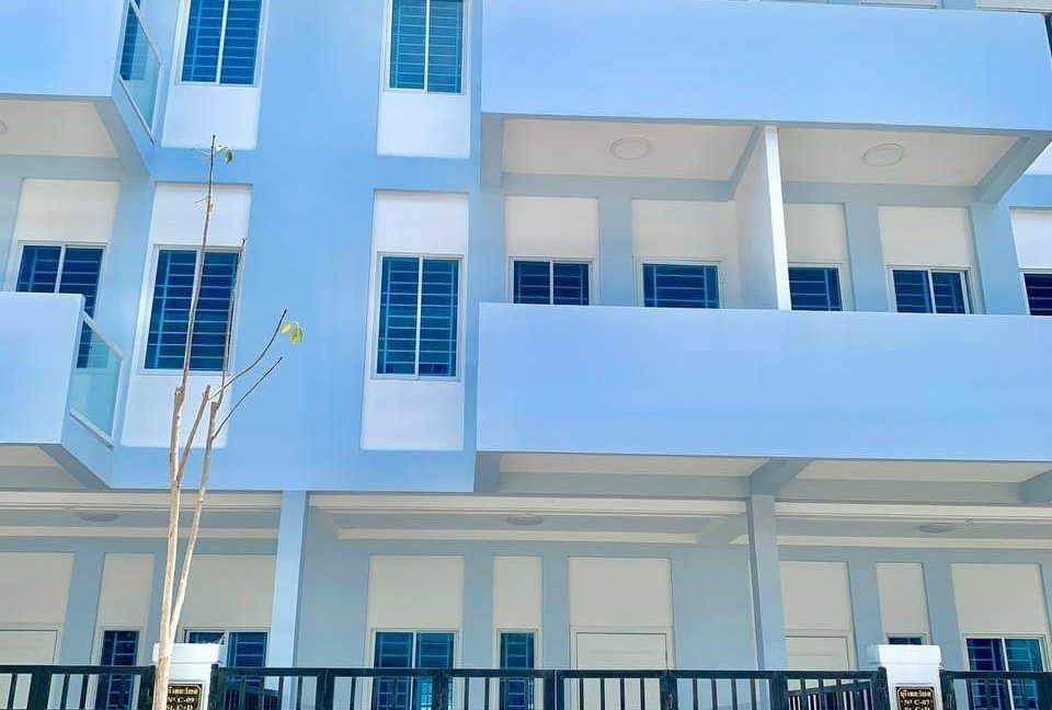 Modern Link House for Sale in Khan Sen Sok (2)