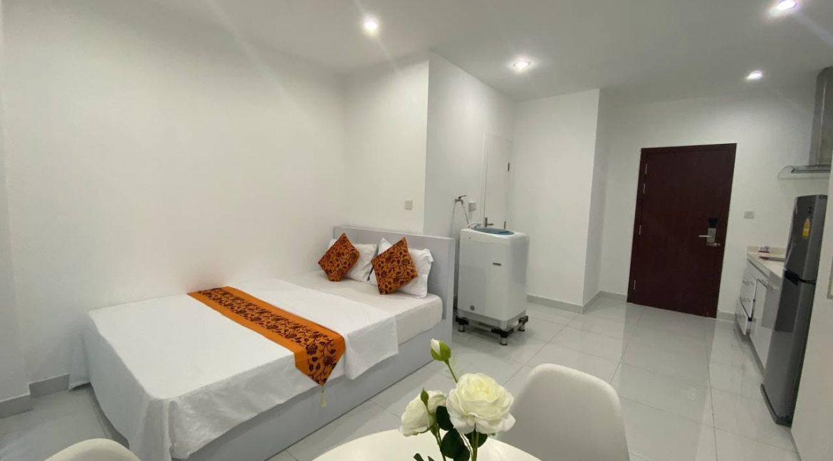 Service Studio Apartment for rent in the Heart of Phnom Penh City is available (2)