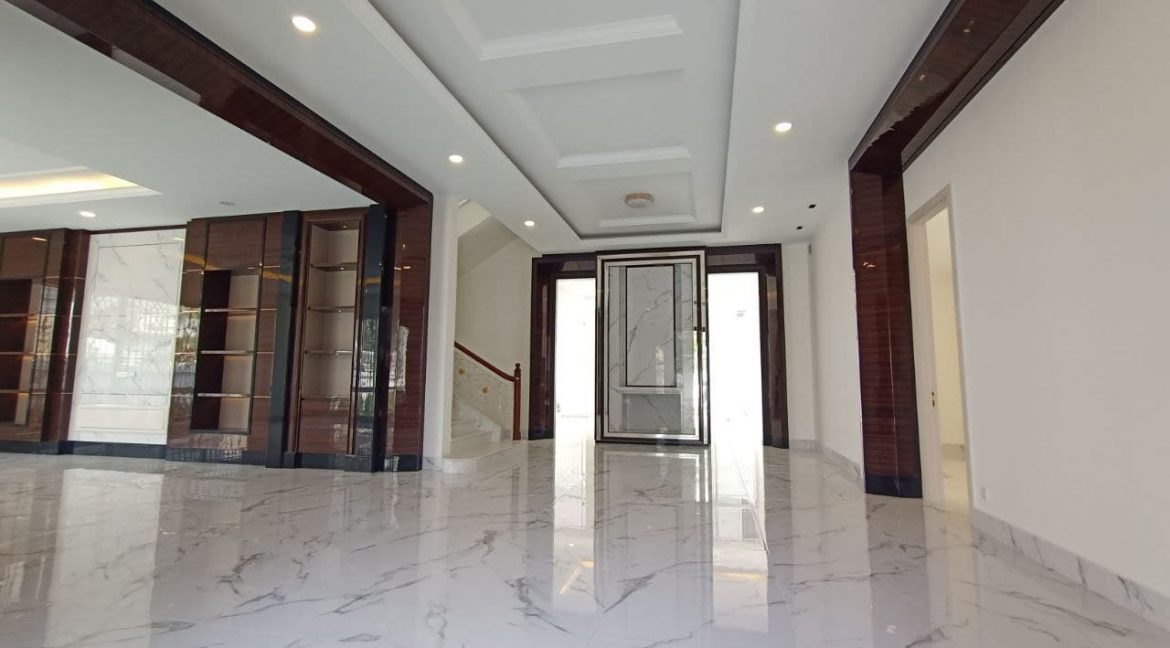 Very Nice King A Villa For Rent In Borey Peng Huoth Beng Snor (2)