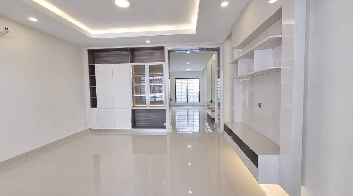 4 Bedrooms Conner Link VIlla for Sale in Borey Peng Hourt Beng Snor the Eco Delta (2)