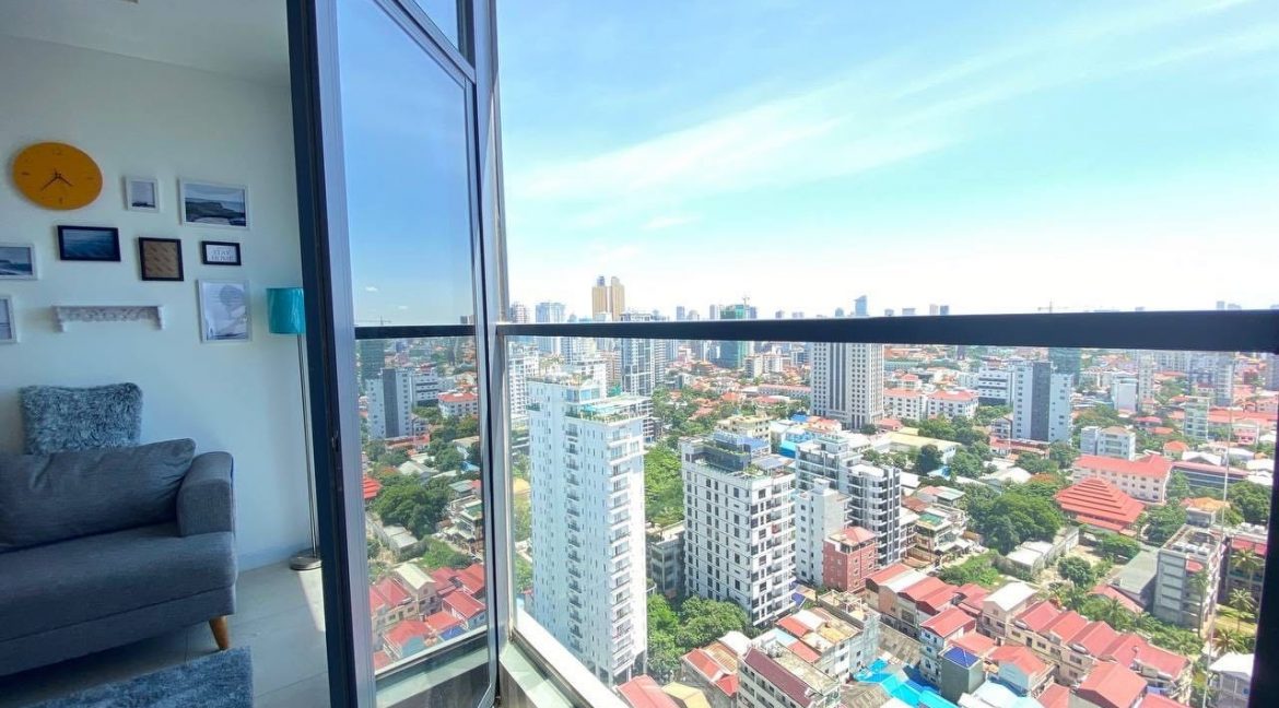 Beautiful Corner Two Bedrooms Condo Unite for rent in front of Aeon Mall 1 – Tonle Bassac (9)