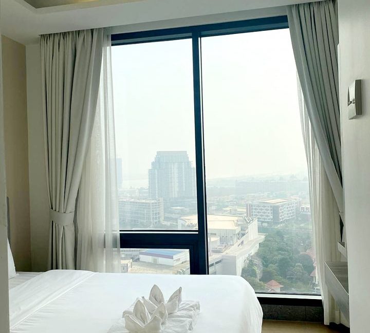 Luxury Lifestyle 2 Bedroom Condo Unite for Sale in front of AEON Mall 1 free booking now (6)