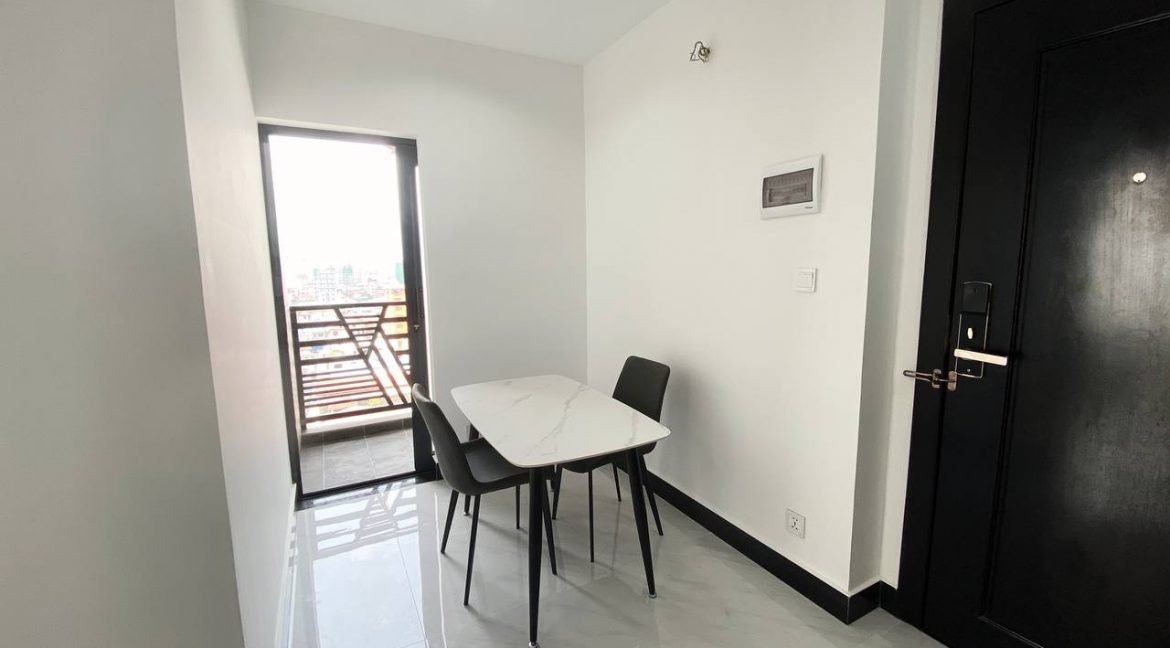 Modern Stylist 1 Bedroom Apartment for rent in 7 Makara (6)