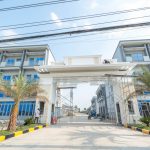 Spacious Shophouse for Sale in Kandal Province (1)