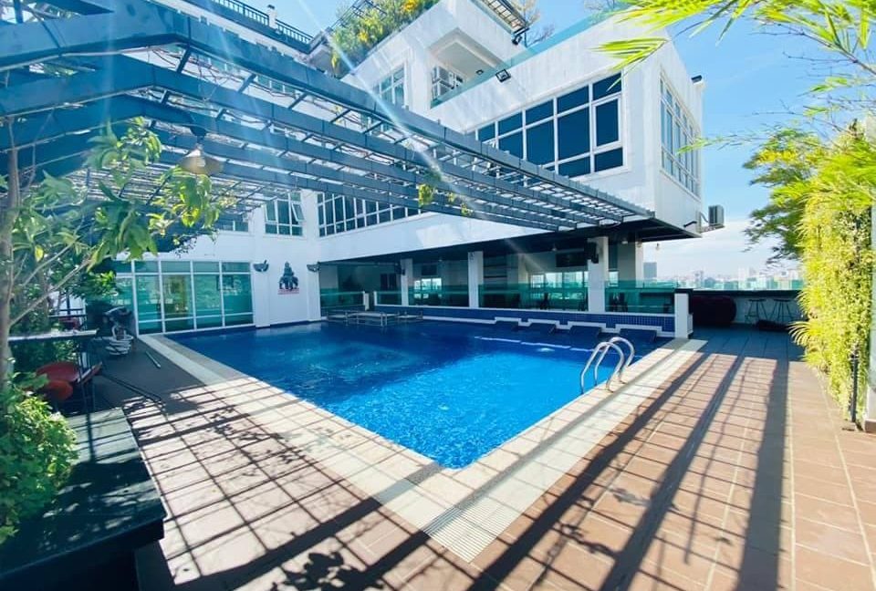 Modern Two Bedroom Apartment for Rent In BKK (7)