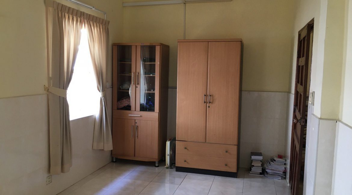 House for Rent with Best location in Doun Penh (6)