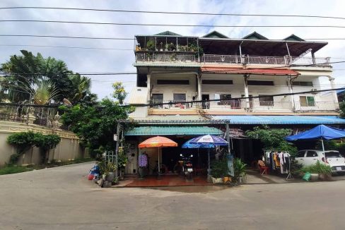 Shophouse for Sale with good location in Pur Senchey (1)